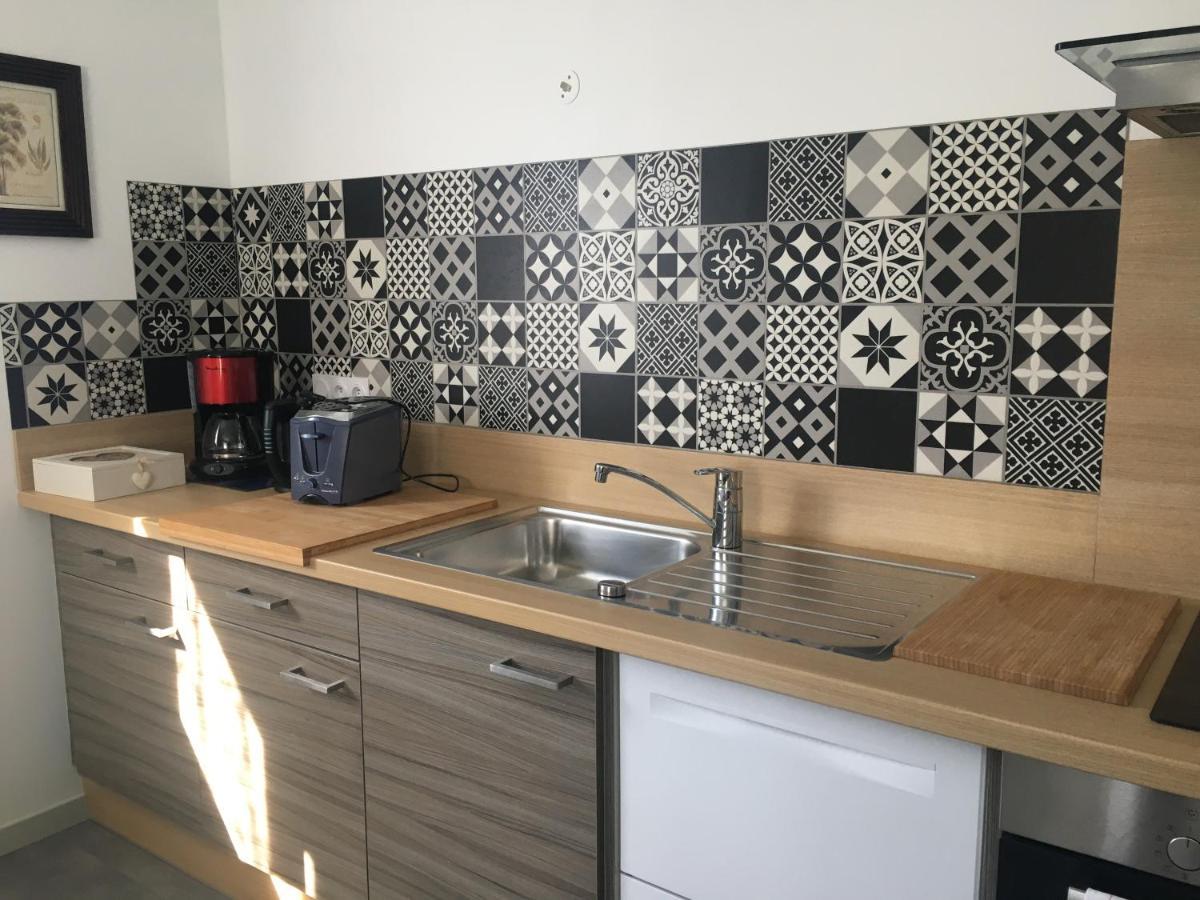 Appartement T2 indépendant dans maison Pugny-Chatenod Exterior foto